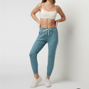 Vuori Performance Jogger